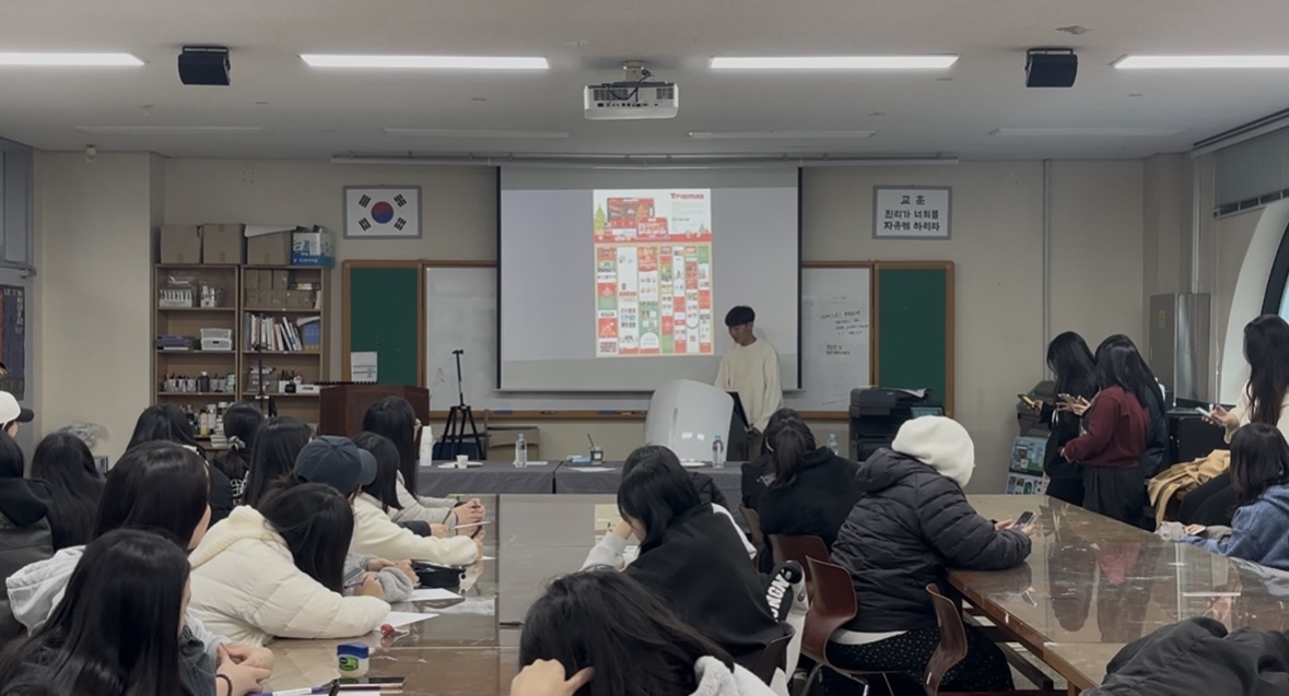 [시각디자인] 2학년 3차 졸업심사 8번째 첨부파일 이미지