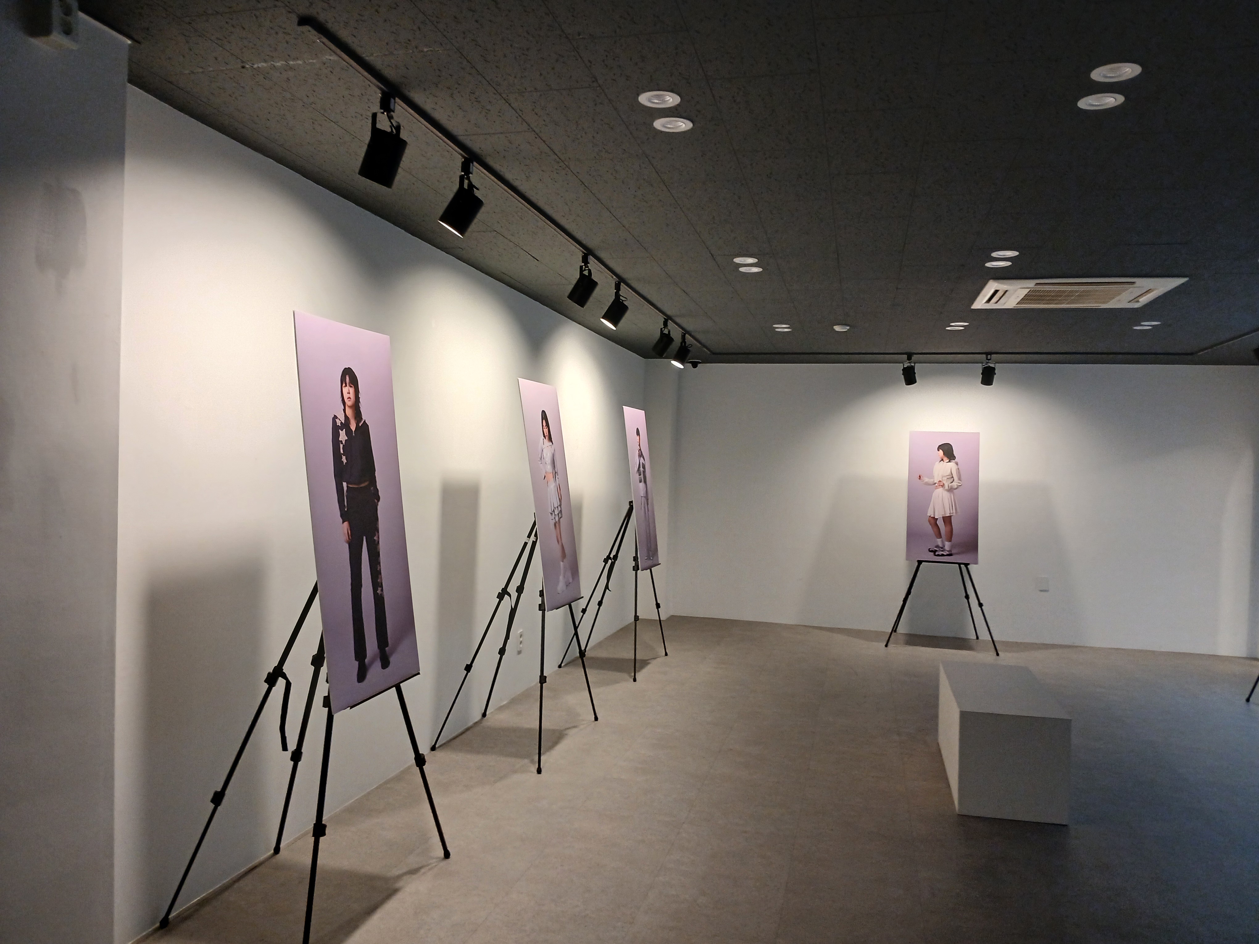 [패션스타일디자인]2025 패션아카이브-사진전 3번째 첨부파일 이미지