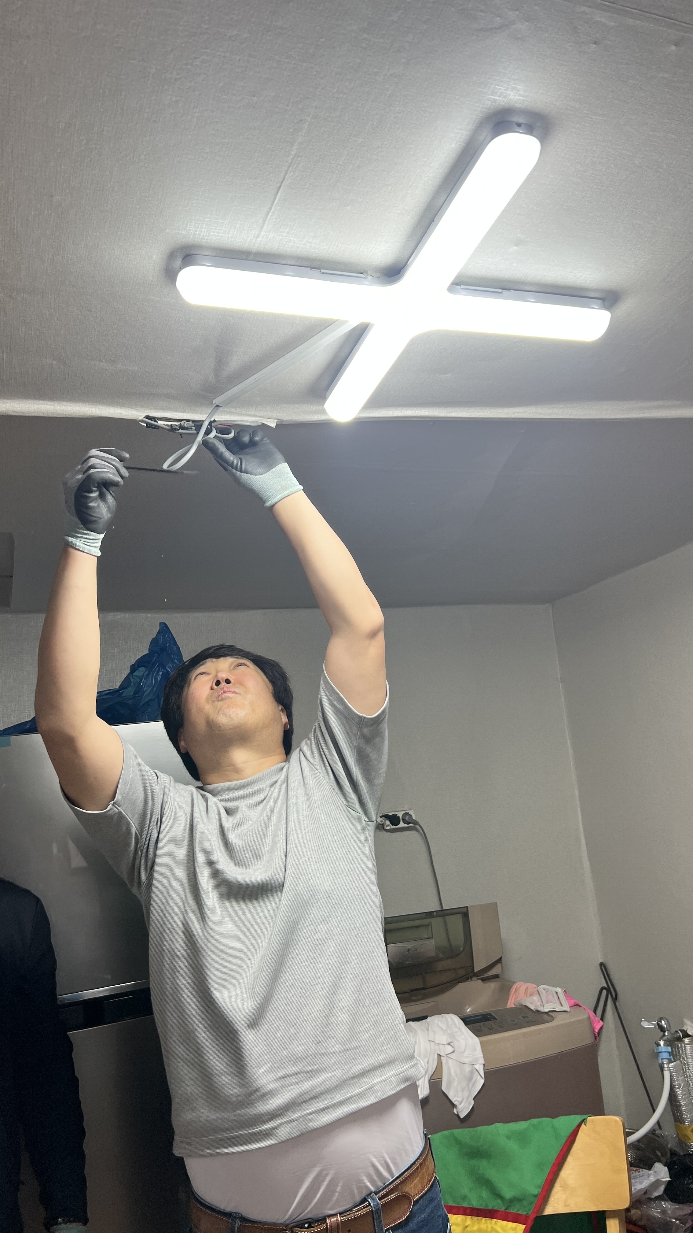 백석문화대학교 미래커리어개발학부 전기과, 문성동 에너지 취약계층 주거환경 개선 봉사활동 사진 4번째 첨부파일 이미지