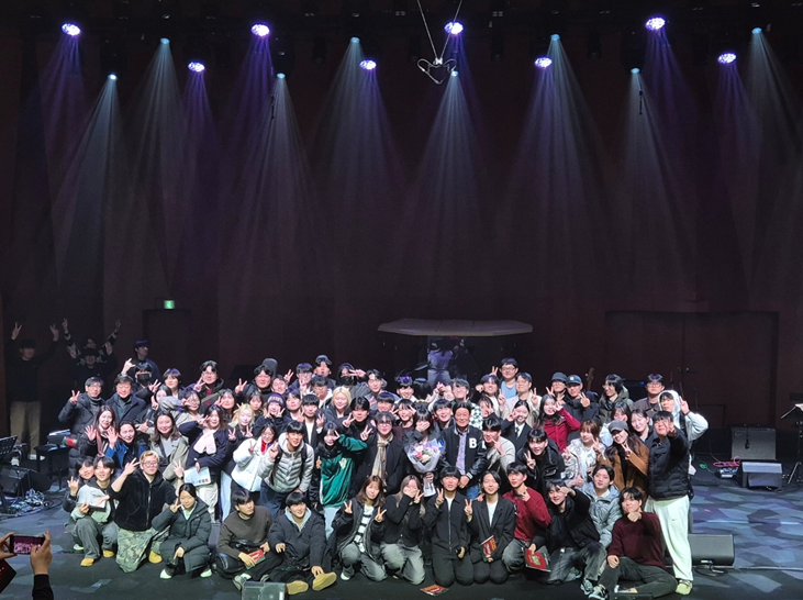 2025학년도 실용음악학과 단체사진입니다 1번째 첨부파일 이미지