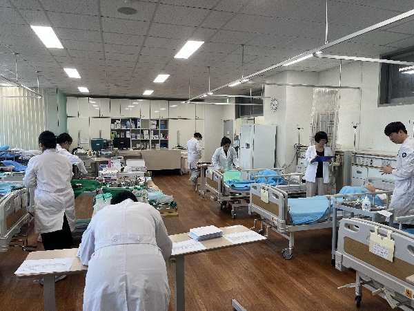 2025년 4학년 졸업실기시험 대표이미지